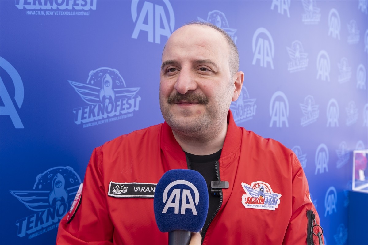 TBMM Sanayi, Ticaret, Enerji, Tabii Kaynaklar, Bilgi ve Teknoloji Komisyonu Başkanı Mustafa...