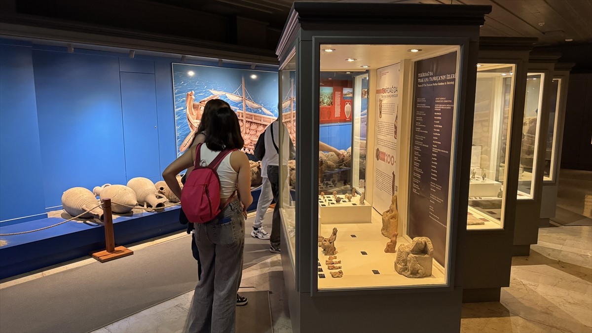 Tekirdağ Arkeoloji ve Etnografya Müzesi'nde yer alan tarih öncesi dönemde bolluğun ve bereketin...