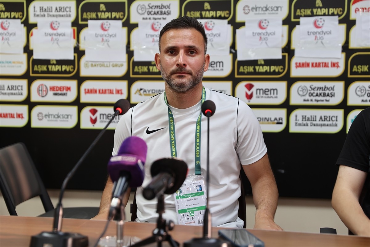 Trendyol 1. Lig'in 38. haftasında deplasmanda konuk olduğu Kızılkaya Tarım Şanlıurfaspor'u yenen...