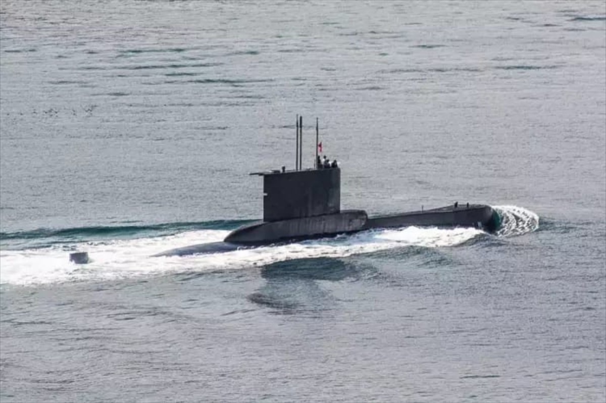 Türk Deniz Kuvvetleri Komutanlığı'na bağlı denizaltı ile karakol gemisi, Kuzey Kıbrıs Türk...