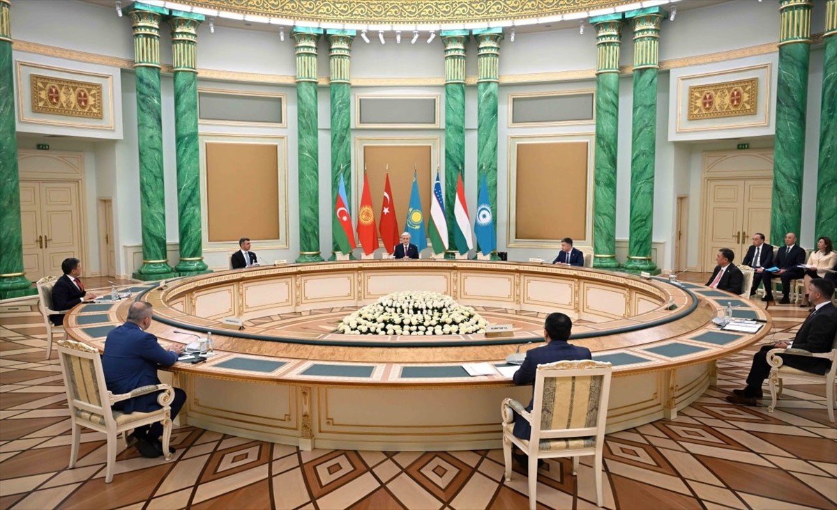 Türk Devletleri Teşkilatına (TDT) üye ülkelerin merkez bankası başkanları ilk kez Kazakistan’ın...