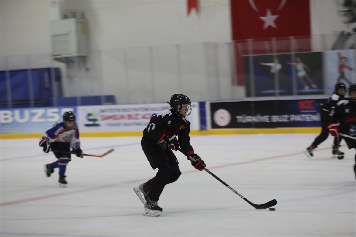 Türkiye Buz Hokeyi Federasyonu 2025 yılı faaliyet programında bulunan U14 Türkiye Şampiyonası...