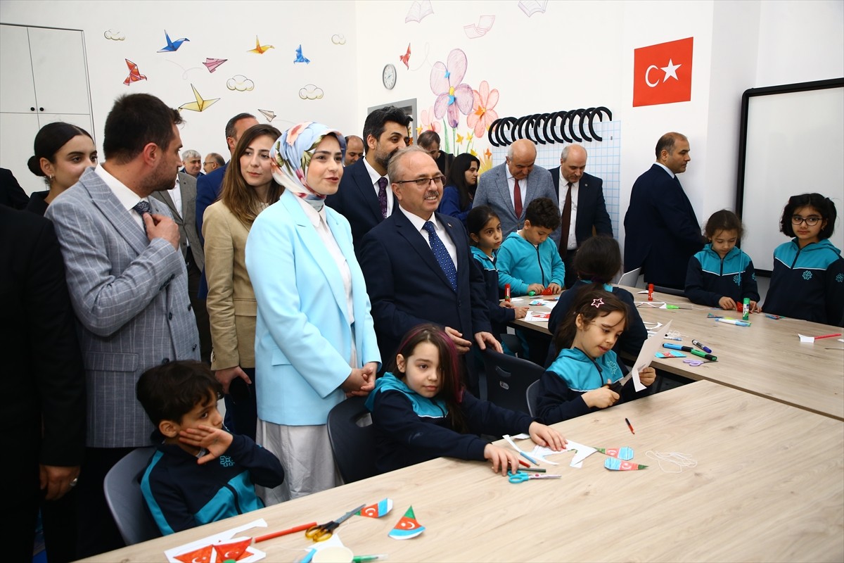 Türkiye Teknoloji Takımı Vakfı (T3 Vakfı), Azerbaycan'da biri Bakü'deki Azerbaycan Uluslararası...