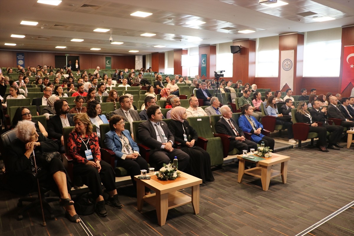 Türkiye Yeşilay Cemiyeti Kütahya Şubesi ve Kütahya Sağlık Bilimleri Üniversitesi (KSBÜ) Tıp...