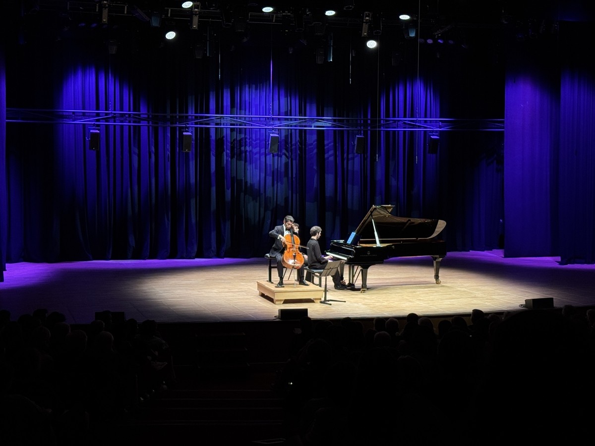 53. İstanbul Müzik Festivali kapsamında viyolonselist Gautier Capuçon ile piyanist Alexandre...