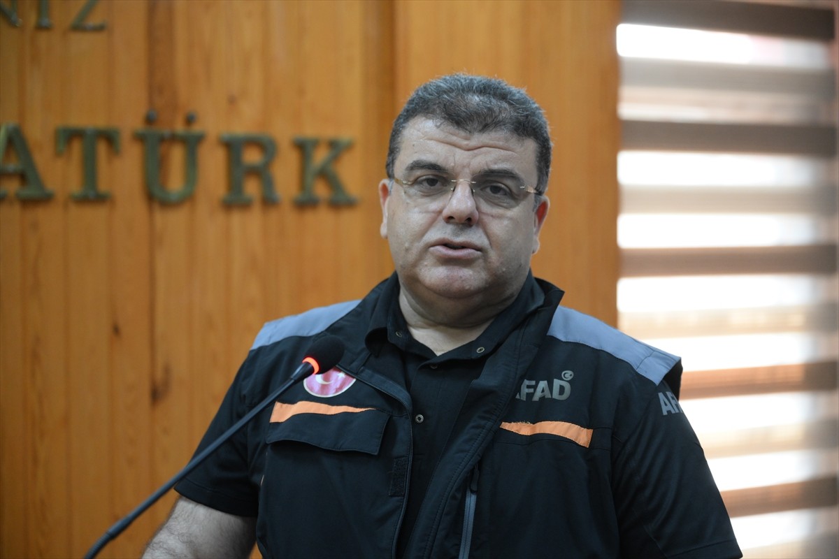 AFAD Edirne İl Müdürü Elvan Kaya, İl Genel Meclisinin haziran ayı oturumunda yaptığı konuşmada...