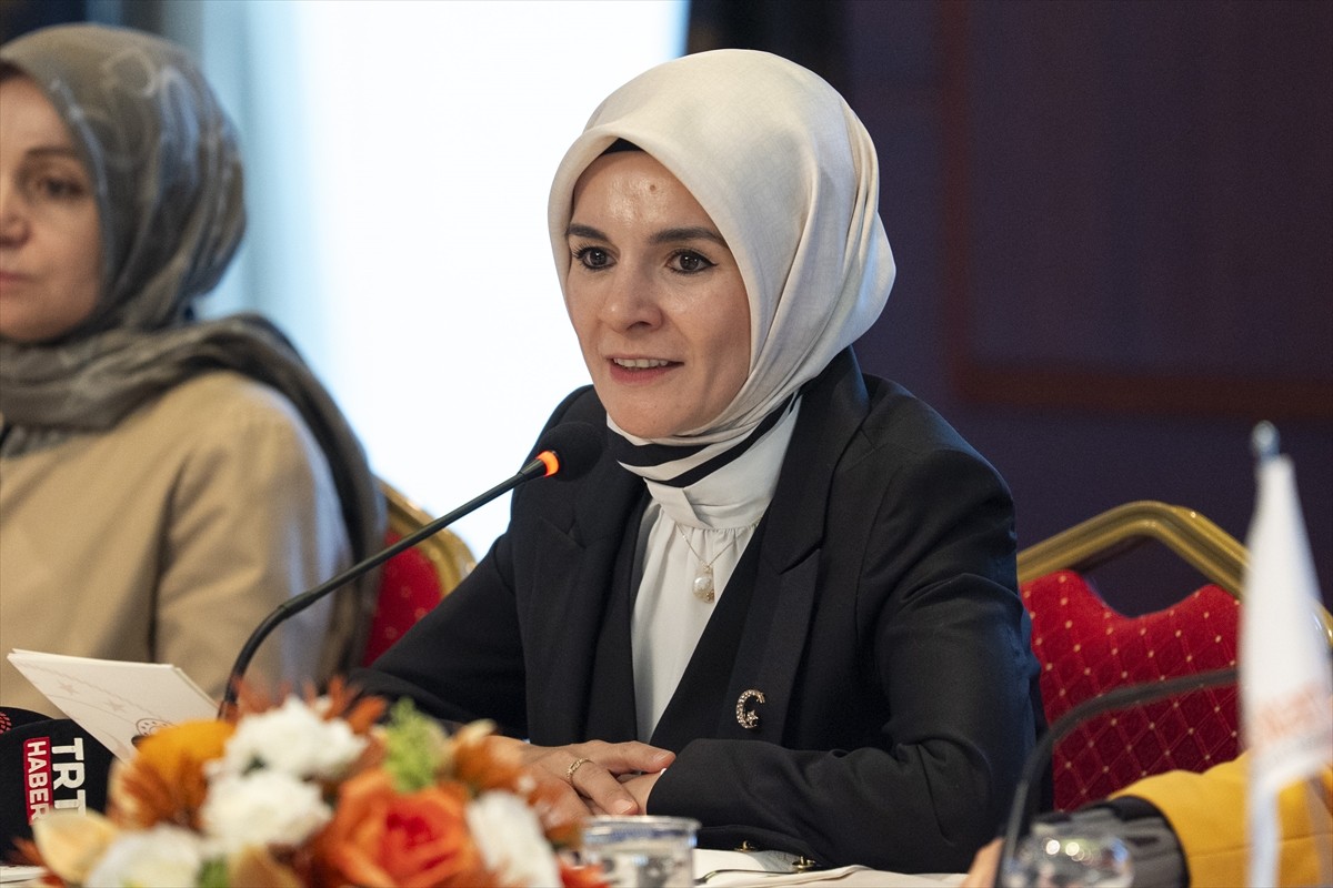 AK Parti Genel Merkez Kadın Kolları Başkanlığınca, AK Parti Genel Merkezi'nde "Kadın...