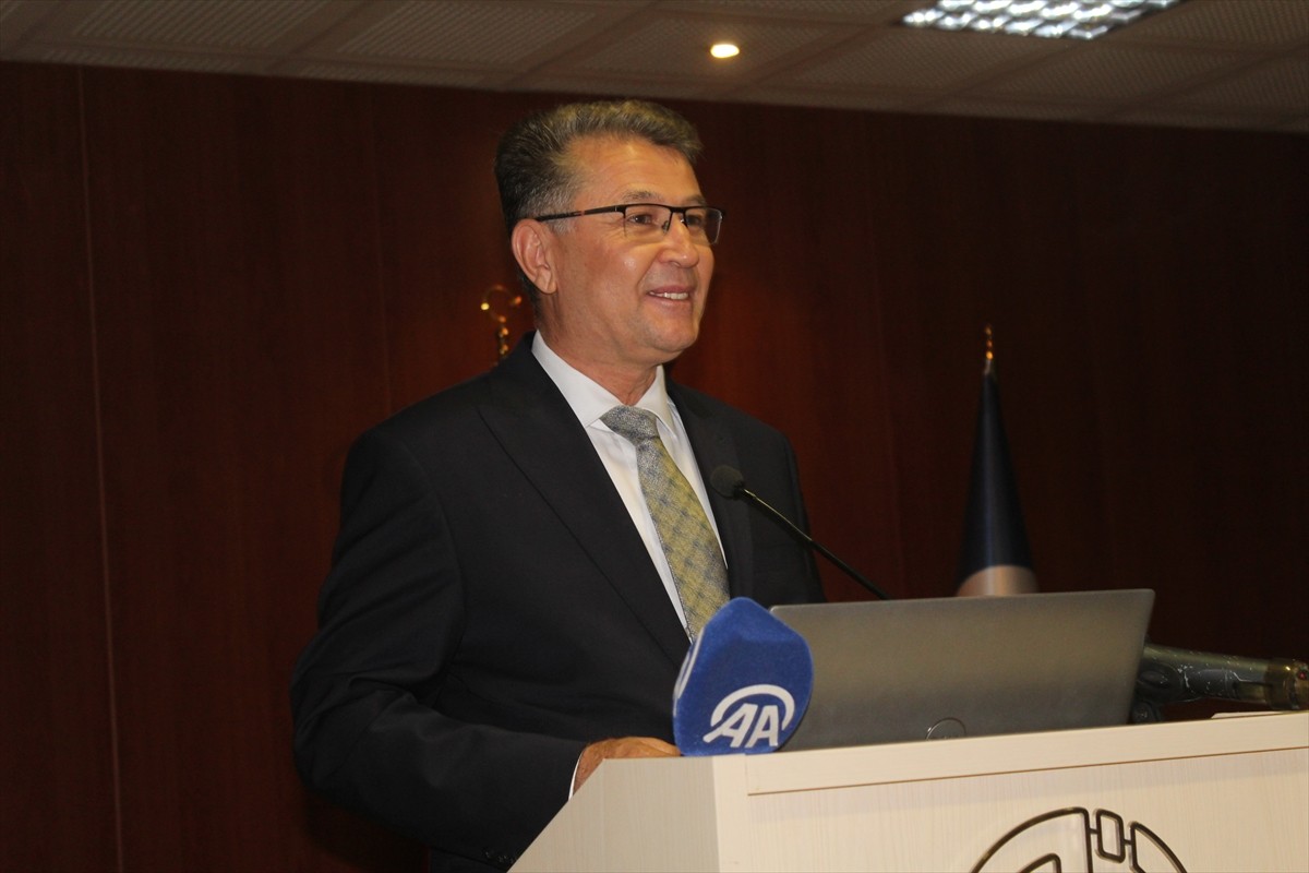  Anadolu Üniversitesi ev sahipliğinde, Yunus Emre Yerleşkesindeki Öğrenci Merkezi Nasreddin Hoca...