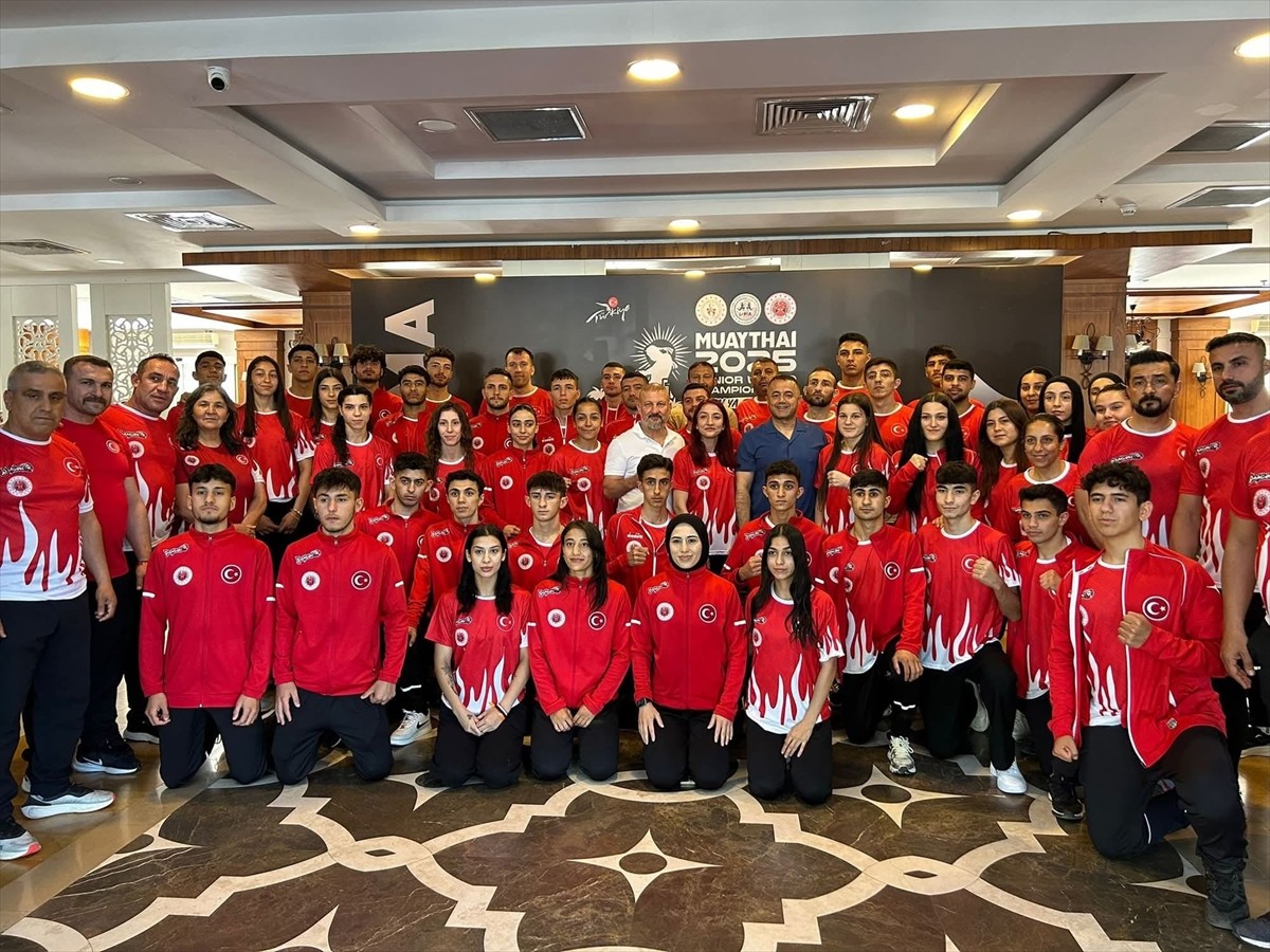 Antalya'da düzenlenen 23 Yaş Altı ve Elit Büyükler Muaythai Dünya Şampiyonası'nda 28 madalya ve 80...