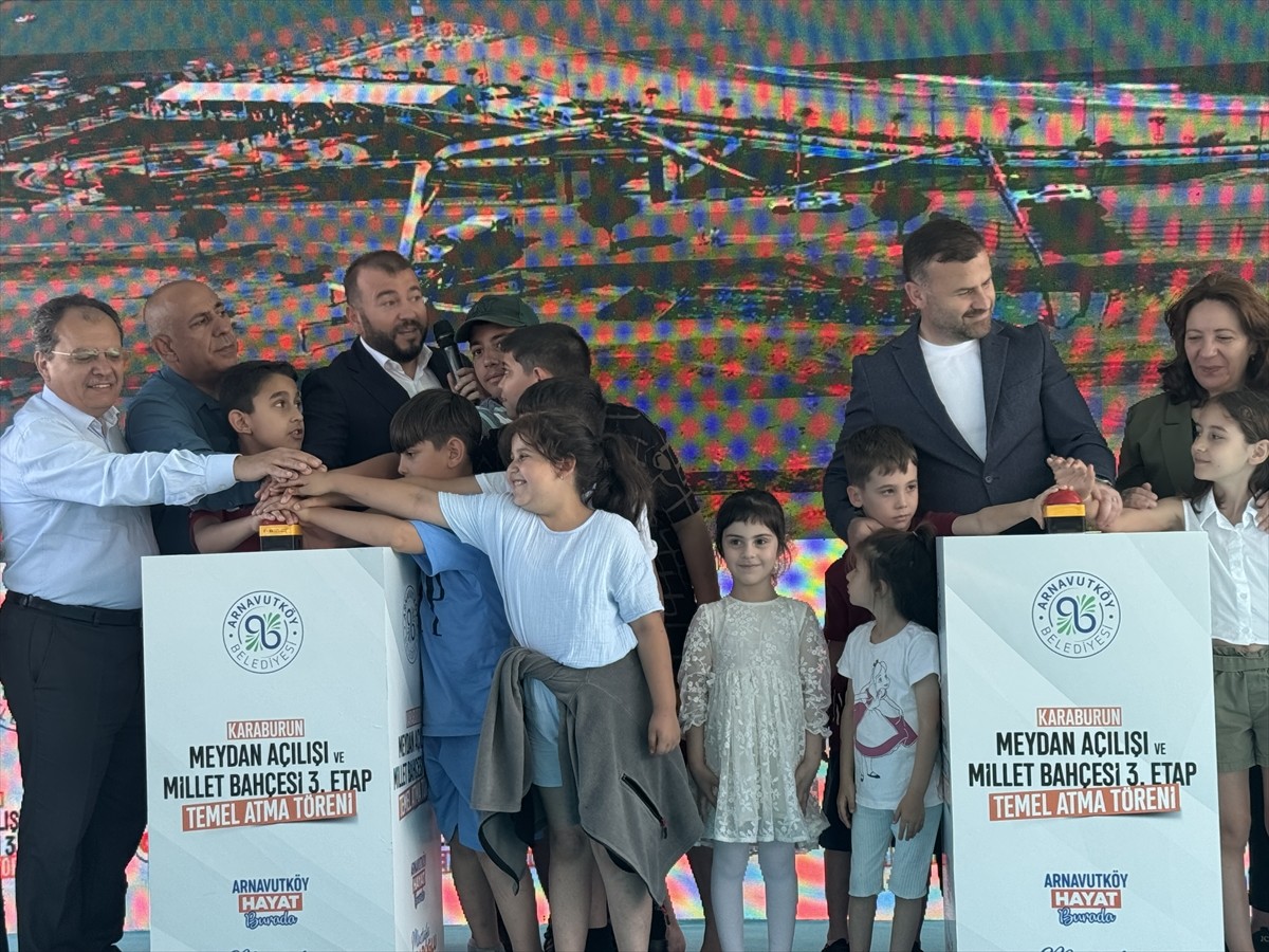 Arnavutköy'de, "Karaburun Meydan Açılışı ve Millet Bahçesi 3. Etap Temel Atma Töreni"...