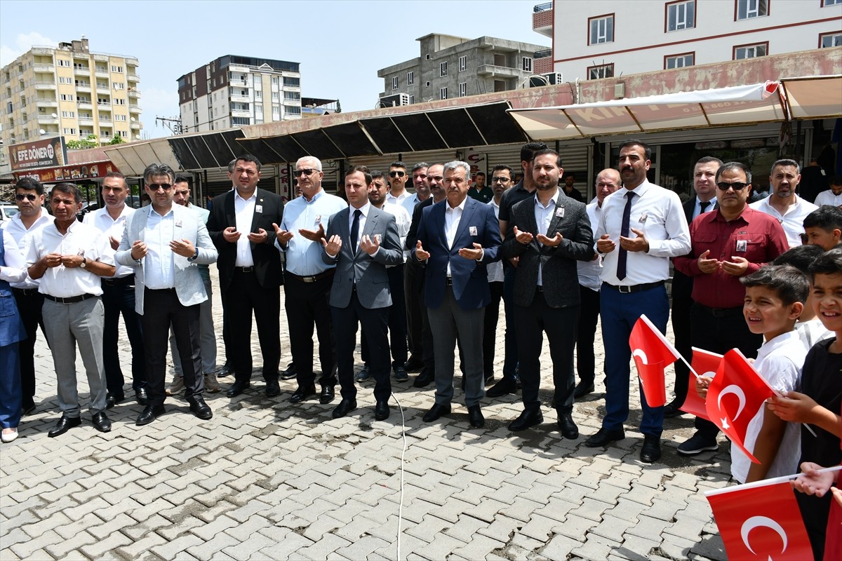 Batman'ın Kozluk ilçesinde 8 yıl önce terör örgütü PKK'nın saldırıları sonucu şehit olan öğretmen...