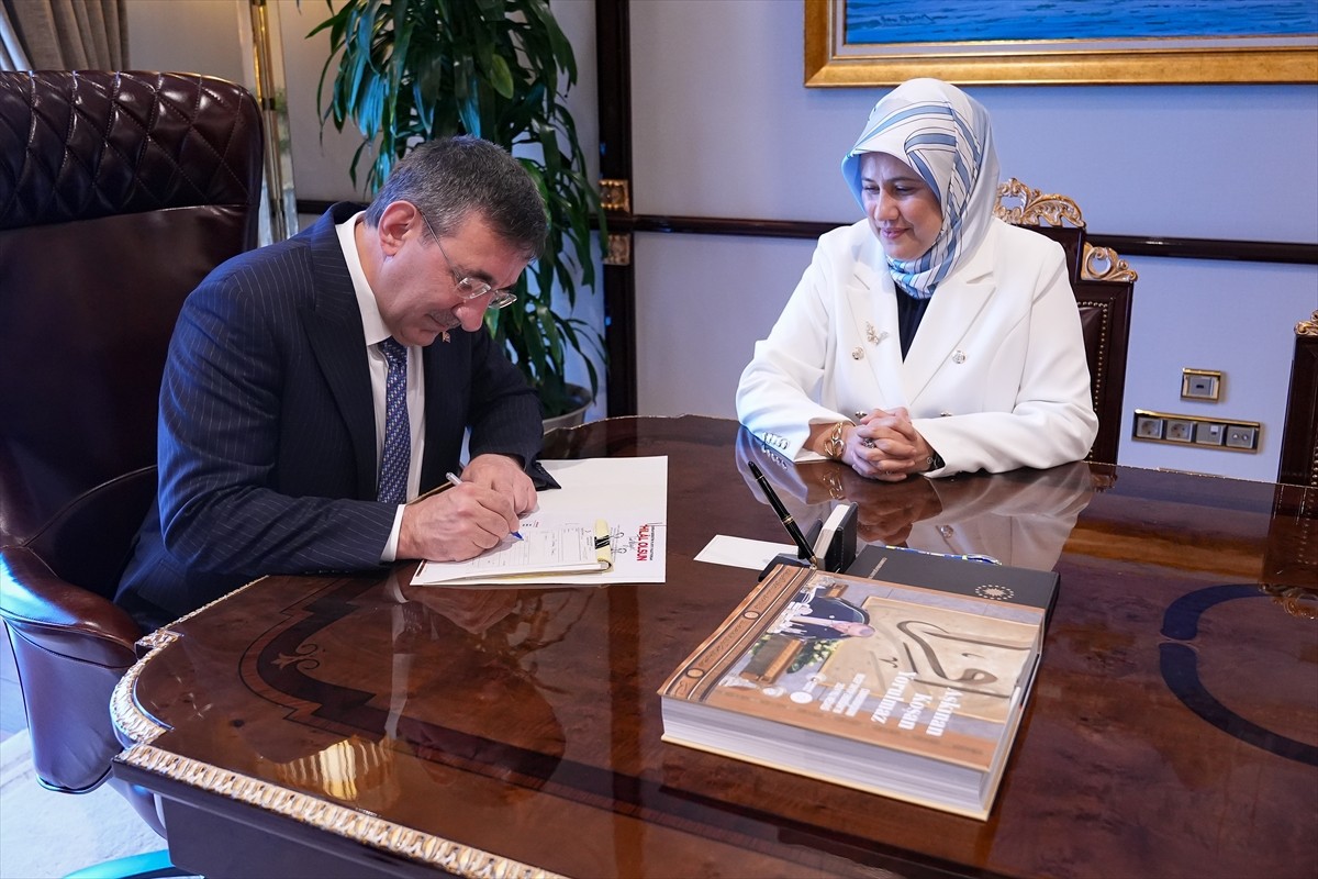 Cumhurbaşkanı Yardımcısı Cevdet Yılmaz, Kurban Bayramı kapsamında kurban vekaletini ihtiyaç...