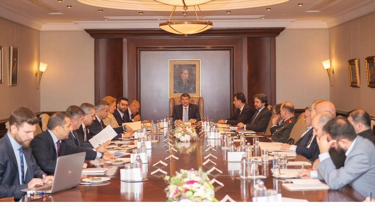 Cumhurbaşkanlığı Güvenlik ve Dış Politikalar Kurulunca "Suriye'nin Yeniden İnşası Sürecinde...
