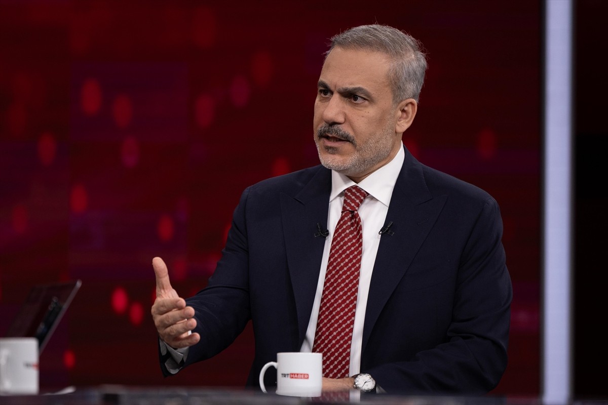 Dışişleri Bakanı Hakan Fidan, TRT Haber'de Mücahit Eker'in gündeme ilişkin sorularını...
