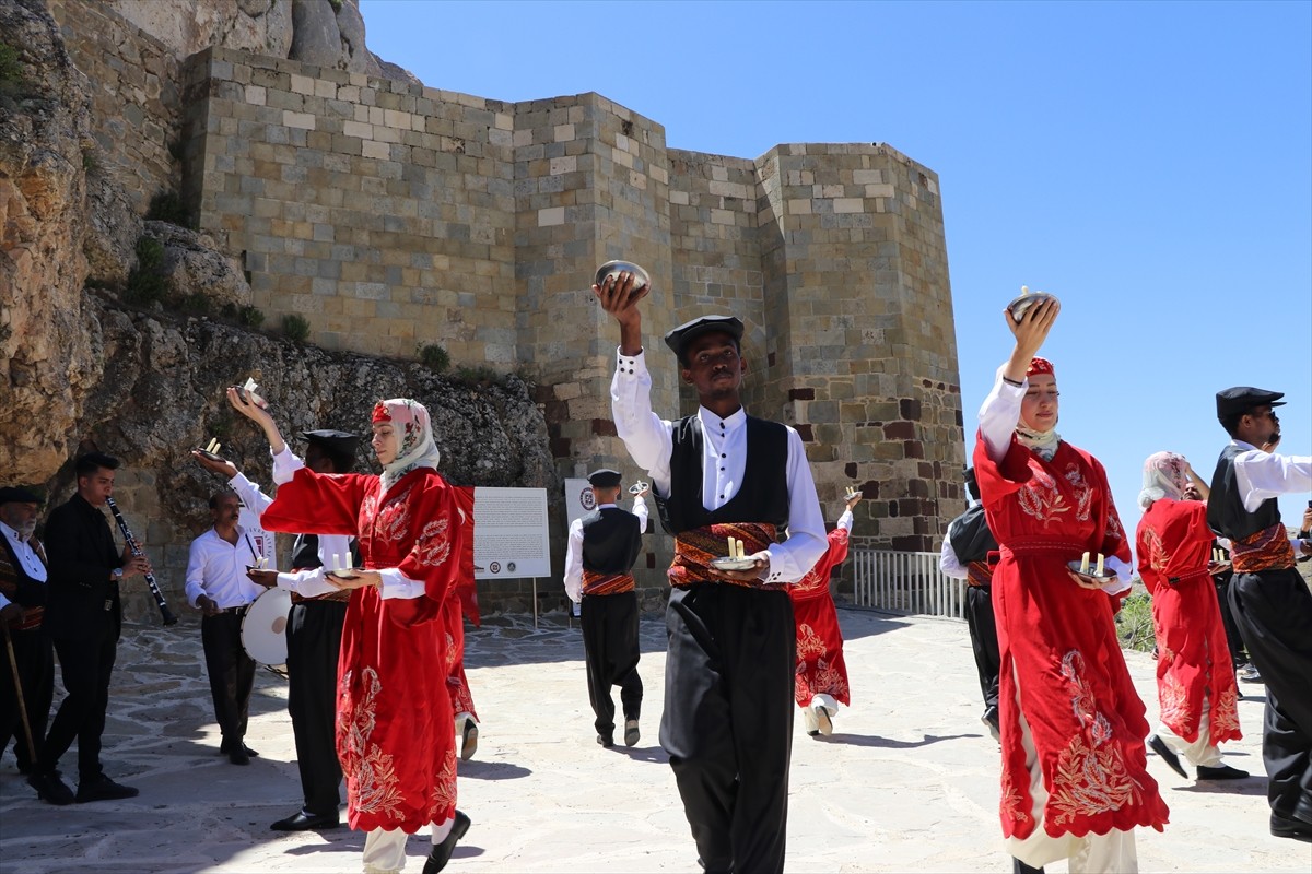 Elazığ'da Yükseköğretim Kurulu (YÖK) ve Fırat Üniversitesi (FÜ) işbirliğiyle "Harput'un UNESCO...