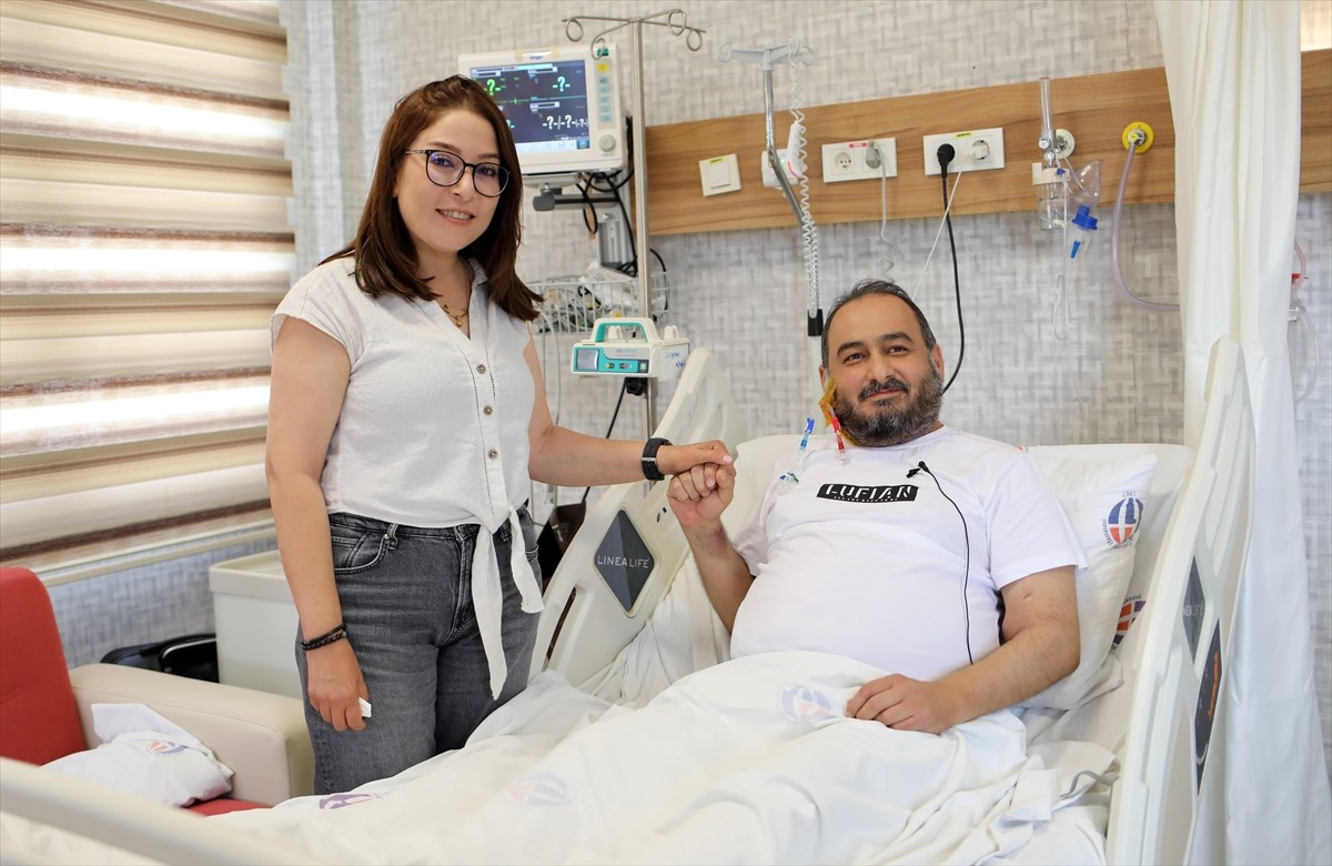 Gaziantep'te, böbrek yetmezliği nedeniyle 2010 yılında başvurdukları Gaziantep Üniversitesi...