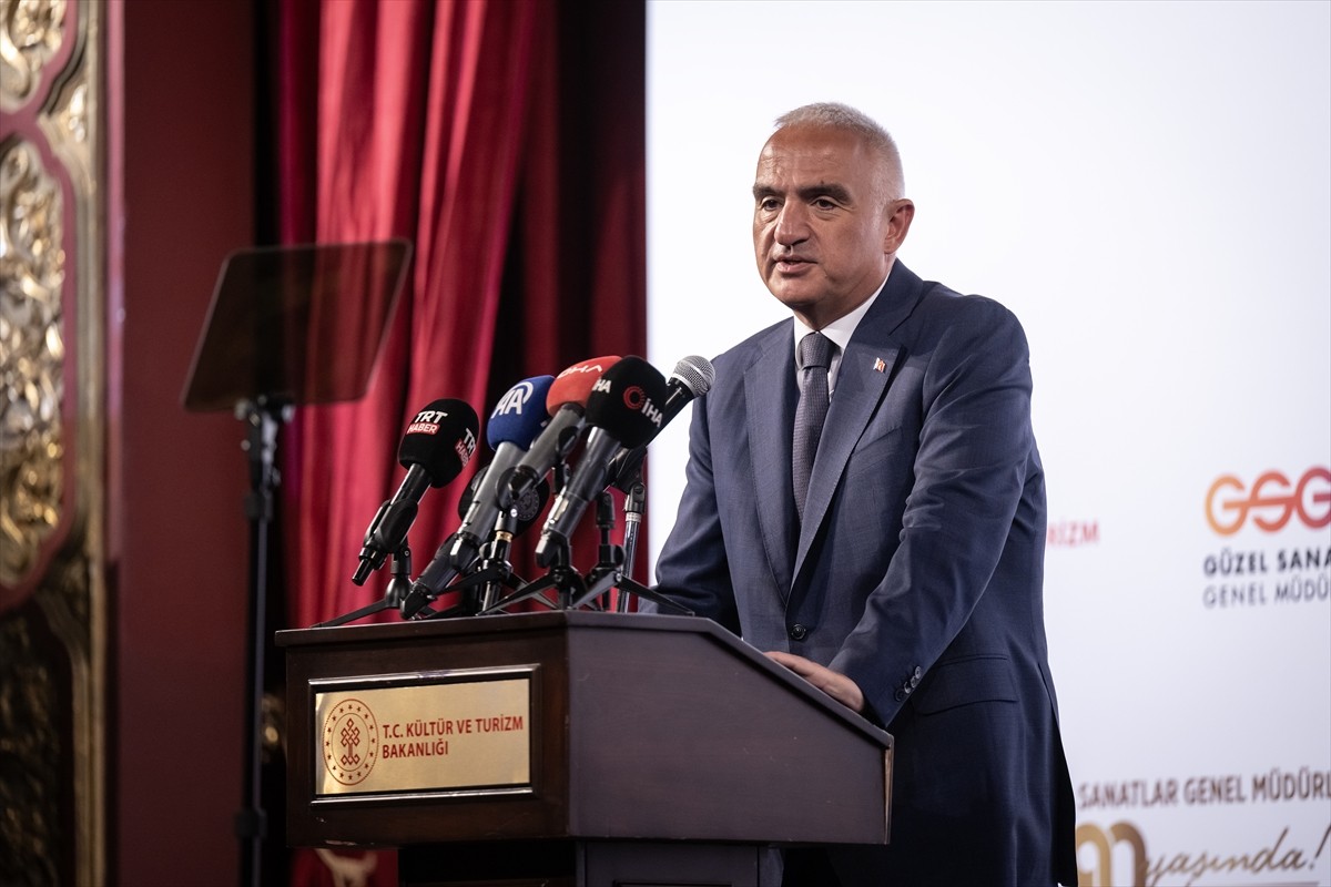 Güzel Sanatlar Genel Müdürlüğünün kuruluşunun 90. yıl dönümü dolayısıyla Resim ve Heykel Müzesi...