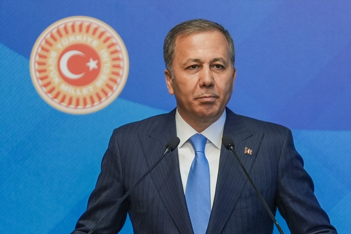 İçişleri Bakanı Ali Yerlikaya, İçişleri Bakanlığı Sivil Toplumla İlişkiler Genel Müdürlüğü...