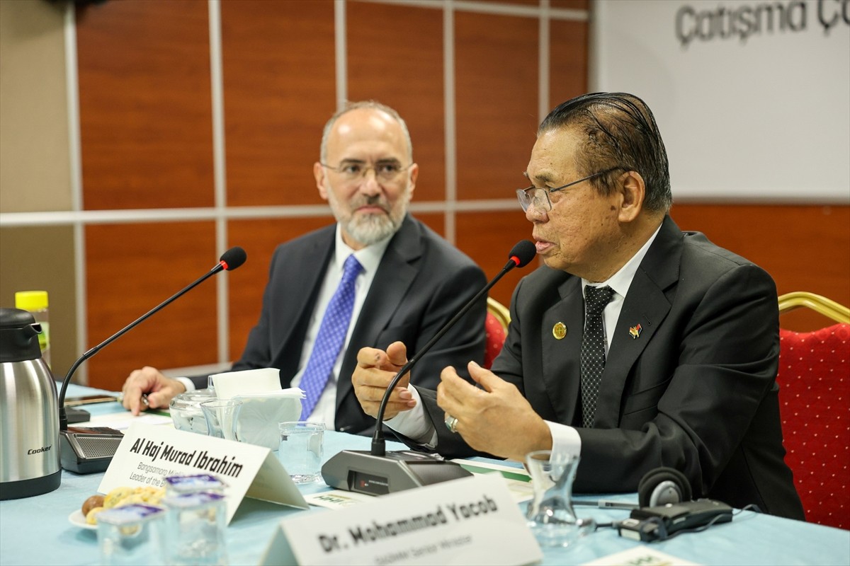 İnsan Hak ve Hürriyetleri (İHH) İnsani Yardım Vakfı ile İnsani ve Sosyal Araştırmalar Merkezi...