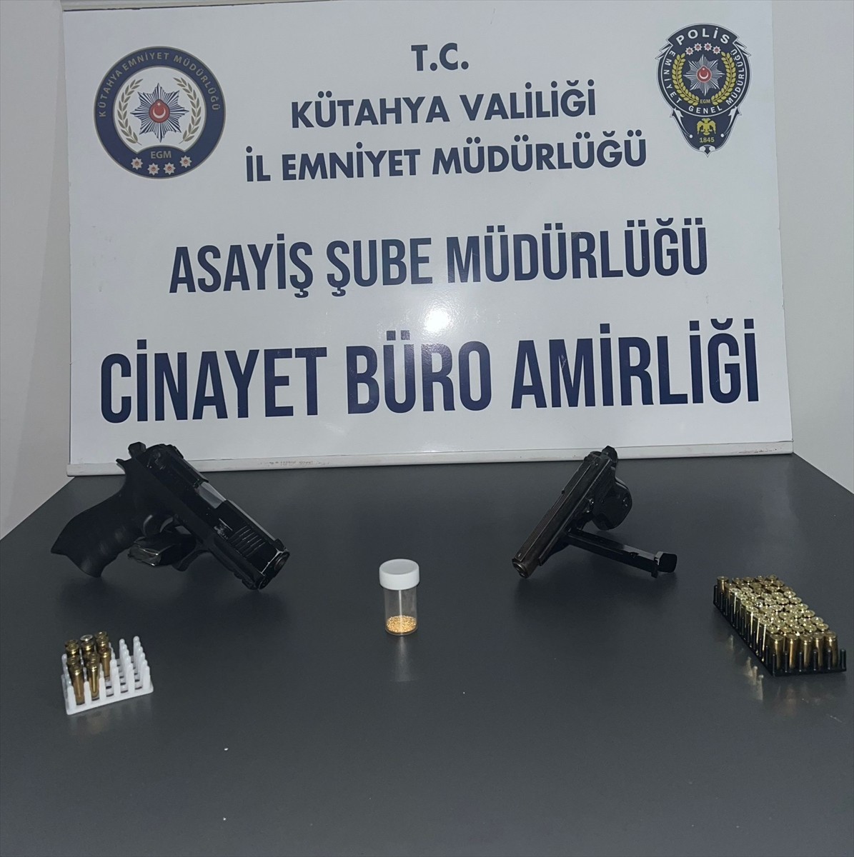 Kütahya'da şüphe üzerine durdurulan araçta, nükleer ve tıbbi araştırmalarda kullanılan...