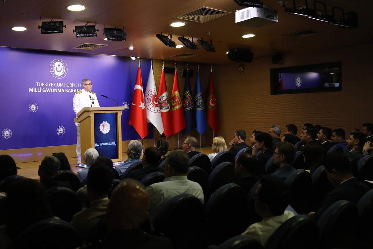 Milli Savunma Bakanlığı (MSB) Basın ve Halkla İlişkiler Müşaviri ve Bakanlık Sözcüsü Tuğamiral...