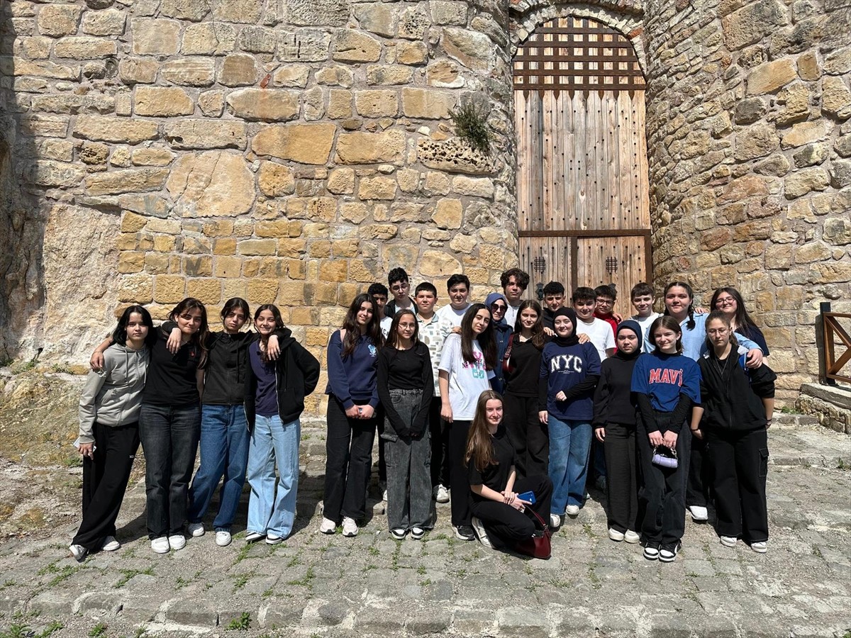 Ordu'da çevre düzenlemesi ve restorasyon çalışmalarının ardından turizme açılan 2 bin 500 yıllık...