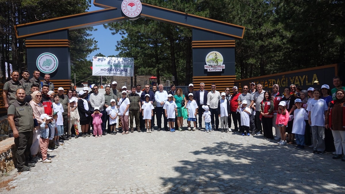 Tarım ve Orman Bakanlığı, Babalar Günü dolayısıyla Kazdağları'nda "Baba-Çocuk Doğa Kampı"...