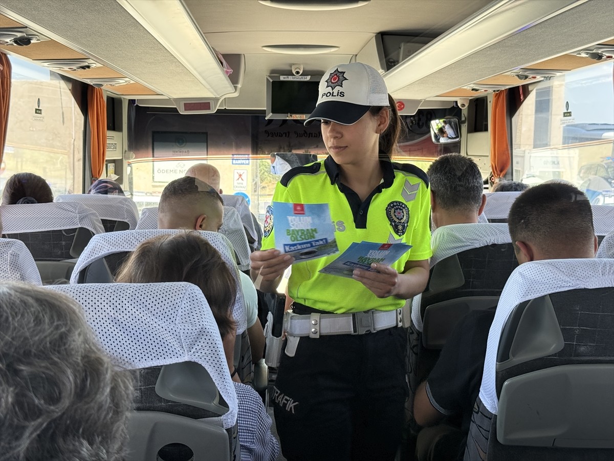 Tekirdağ Emniyet Müdürlüğü, Kurban Bayramı öncesinde şehirler arası yolcu taşımacılığı yapan...