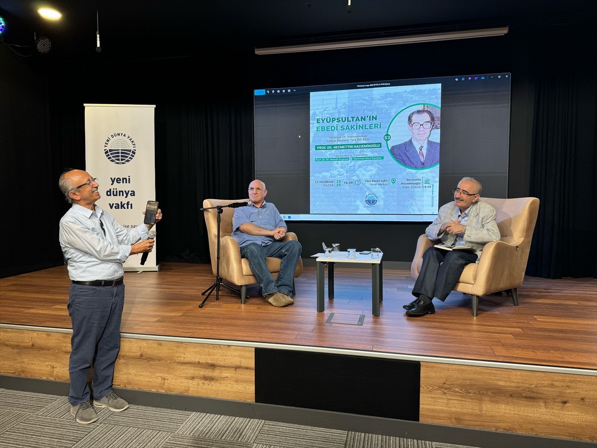 Türk dili hakkında çok sayıda ilmi makaleye ve esere imza atan Prof. Dr. Necmettin Hacıeminoğlu...