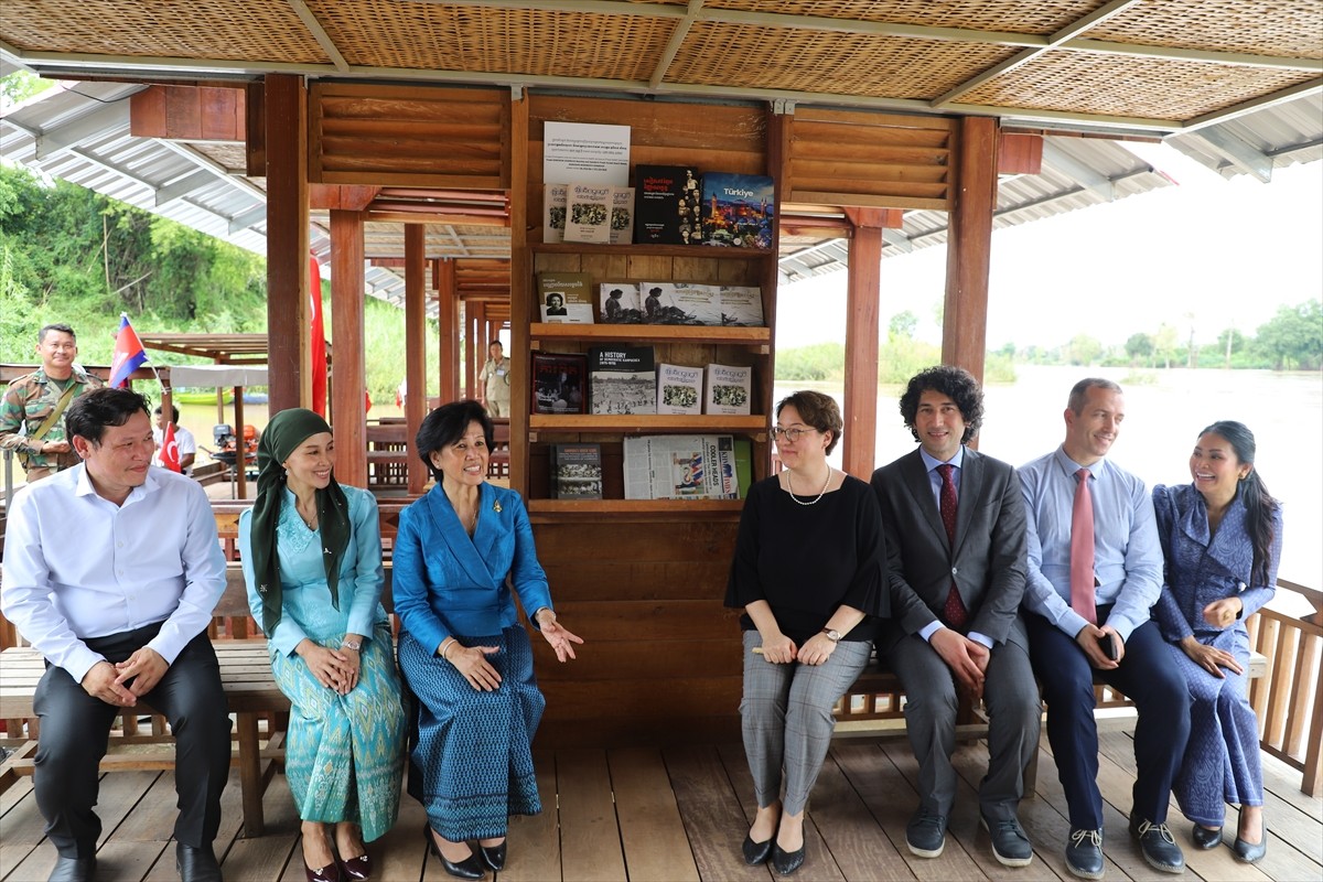Türk İşbirliği ve Koordinasyon Ajansı Başkanlığı (TİKA), Kamboçya ve Moğolistan'da hayata...