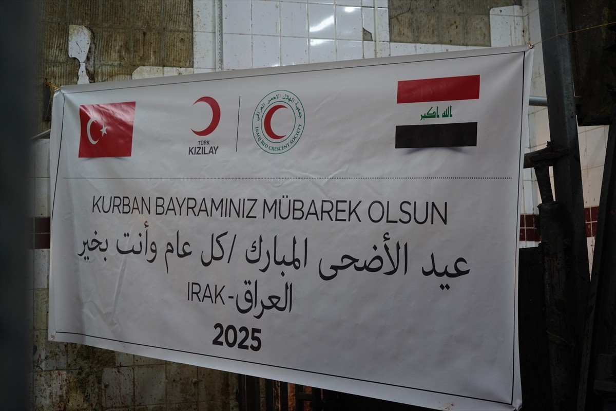 Türk Kızılay, kurban bayramında Irak’ın çeşitli kentlerinde ihtiyaç sahibi ailelere dokuz ton...