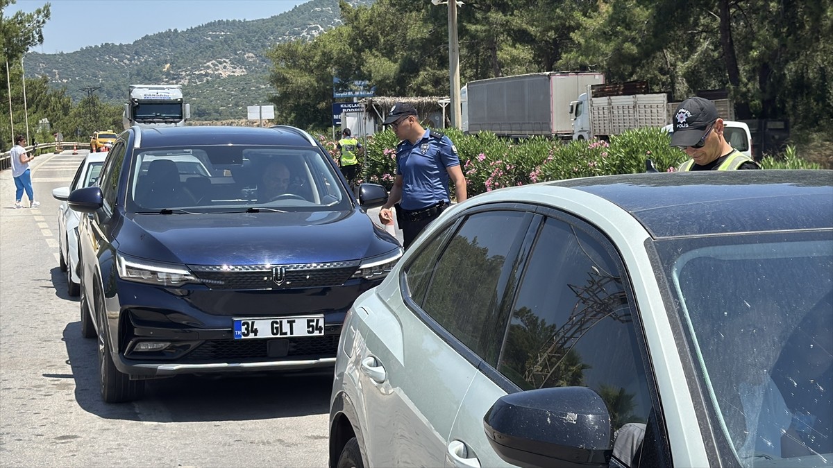 Türkiye'nin önemli turizm merkezlerinden Muğla'nın Bodrum ilçesinde Kurban Bayramı dolayısıyla...