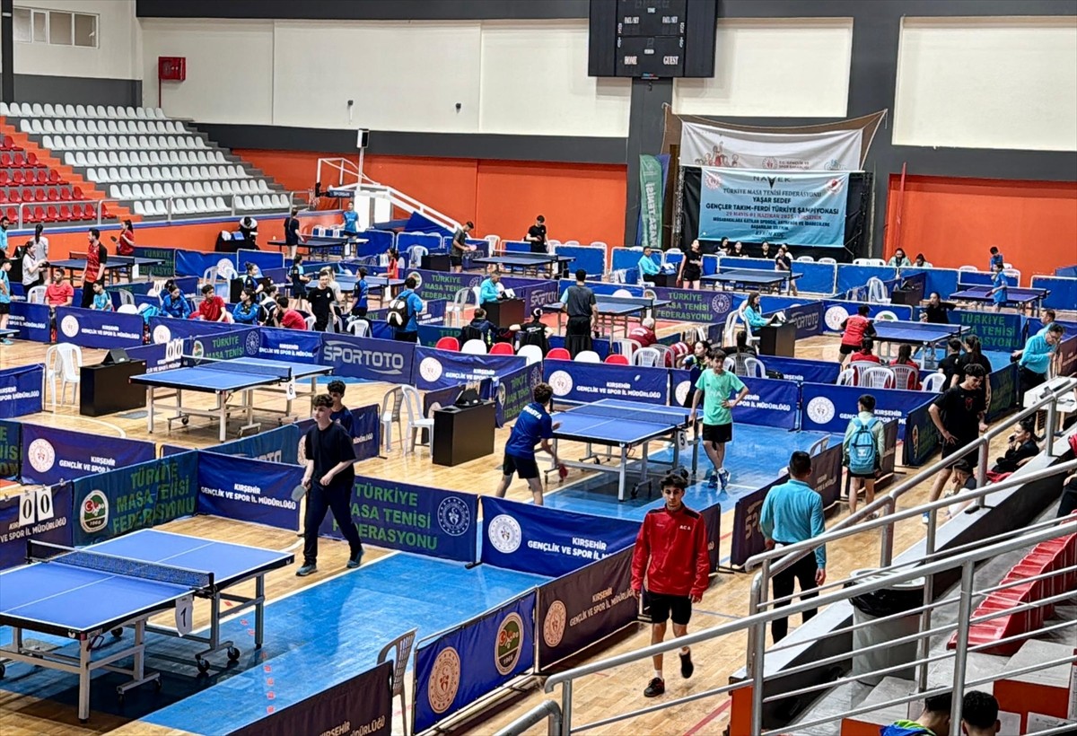 Türkiye Masa Tenisi Federasyonunun faaliyet programında yer alan Yaşar Sedef Gençler Takım-Ferdi...