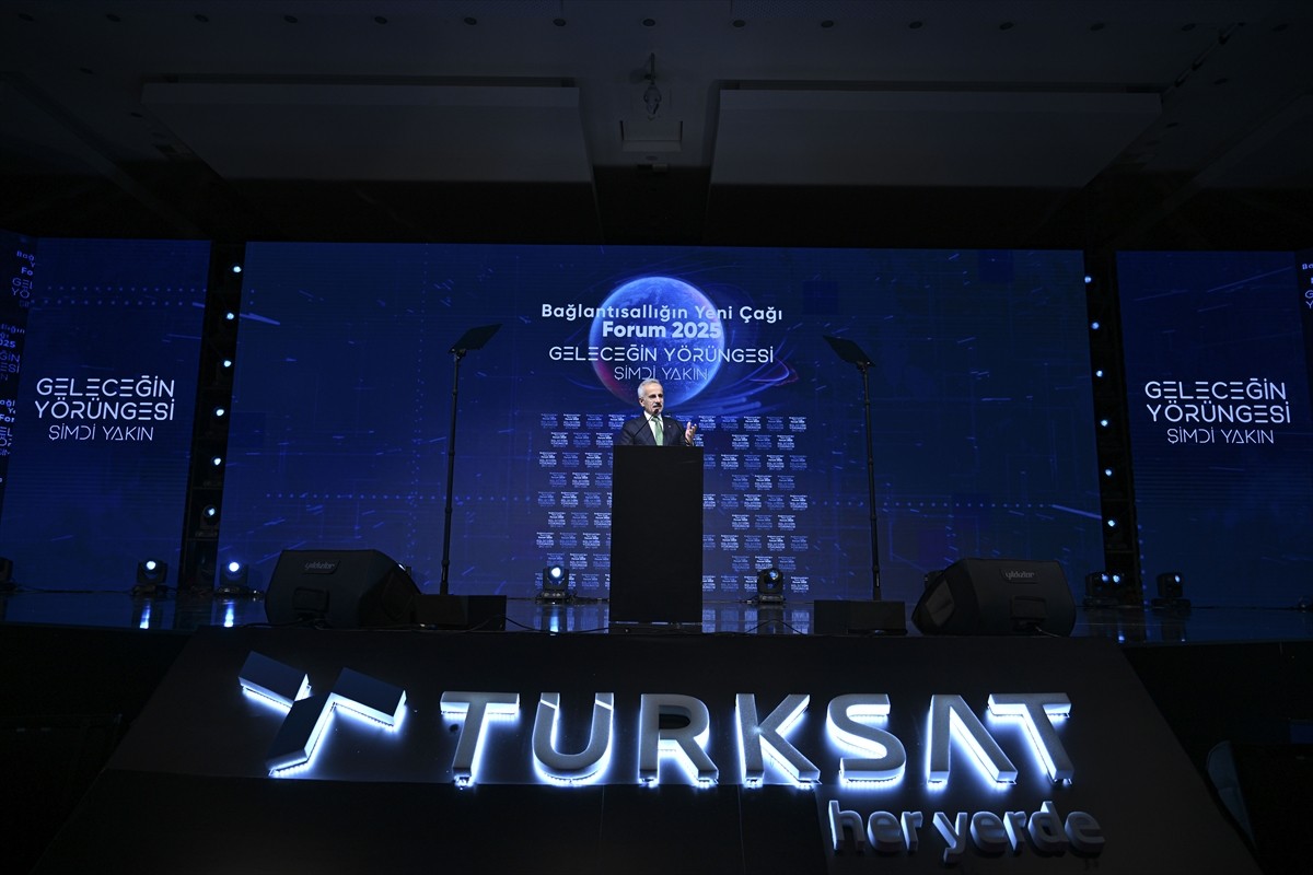 TÜRKSAT tarafından düzenlenen ve Anadolu Ajansının Global İletişim Ortağı olduğu...