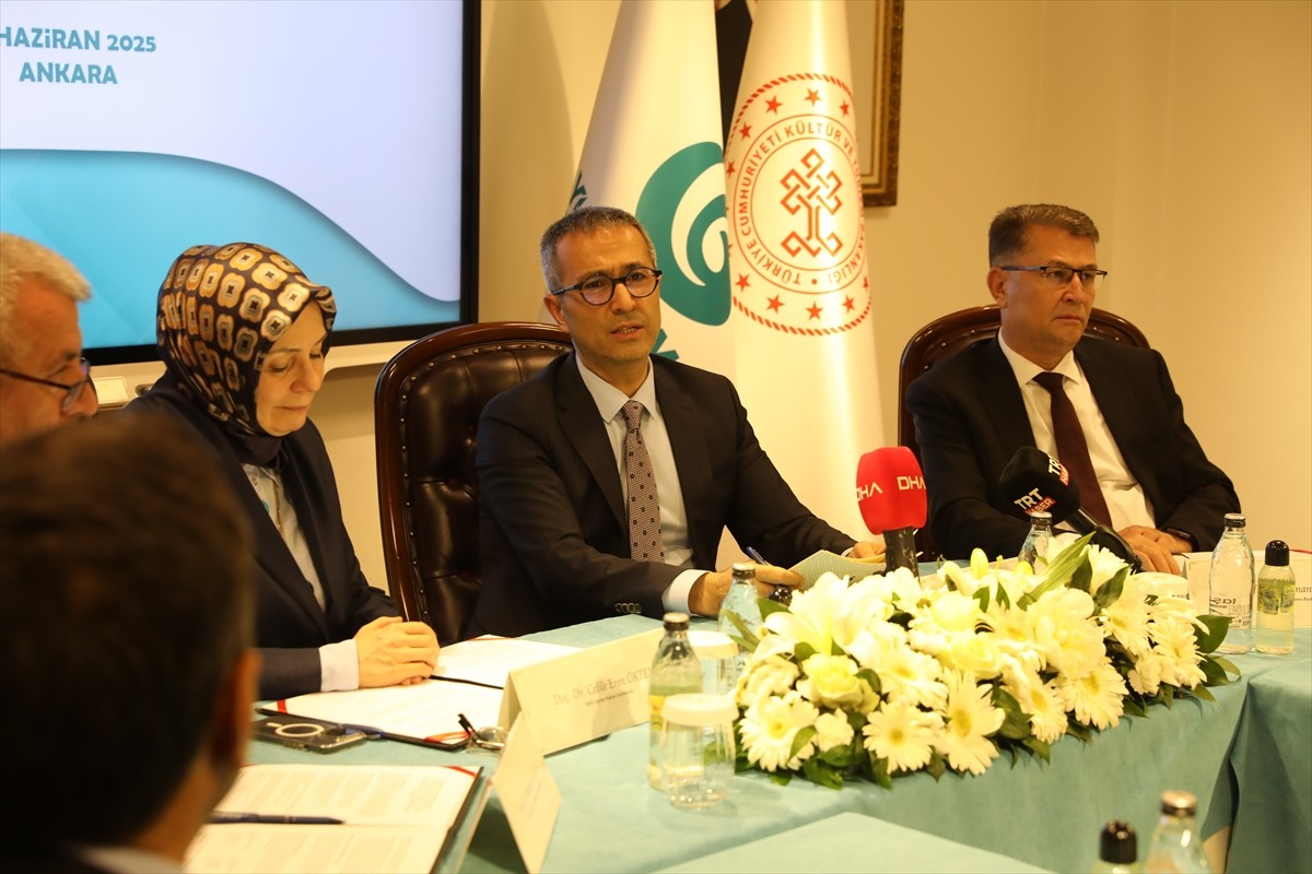 Yunus Emre Enstitüsü (YEE), Milli Eğitim Bakanlığı (MEB), Ölçme, Seçme ve Yerleştirme Merkezi...