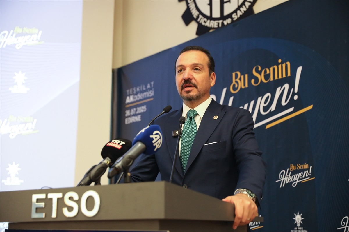 AK Parti Genel Başkan Yardımcısı Kürşad Zorlu, AK Parti İl Danışma Meclisi Toplantısına katıldı....