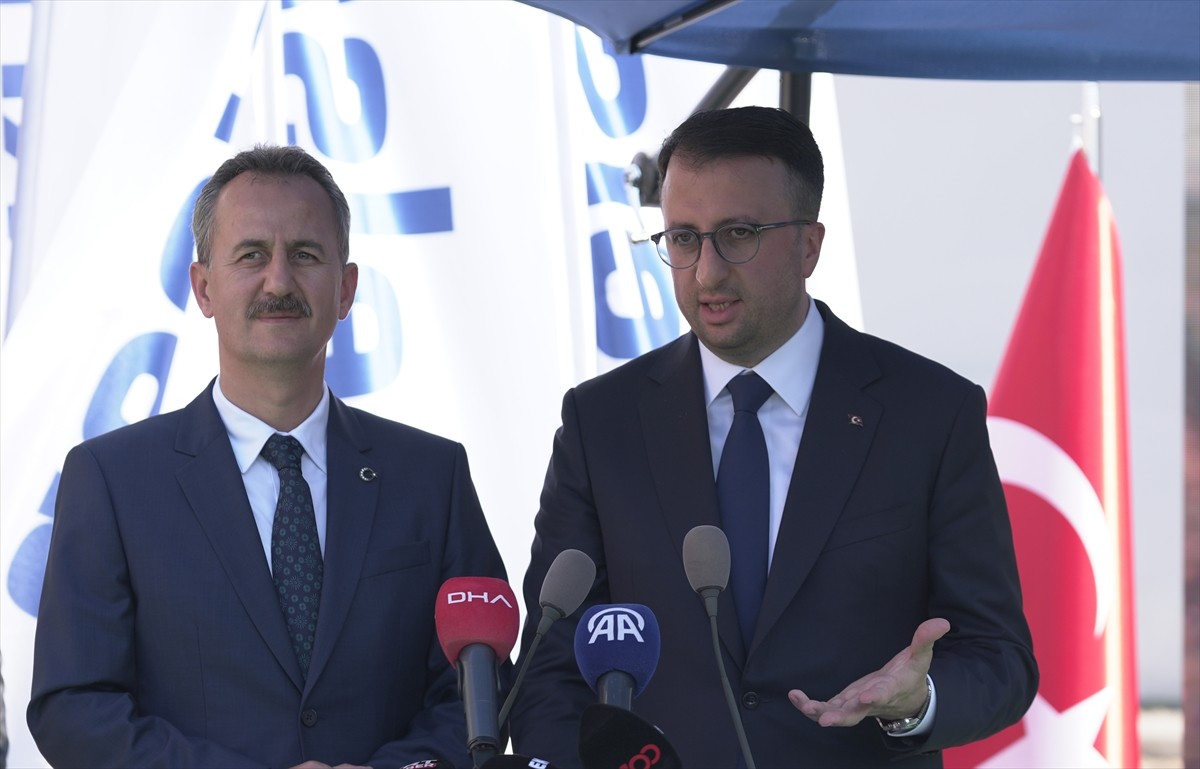 Anadolu Ajansının (AA) "Global İletişim Ortağı" olduğu 17. Uluslararası Savunma Sanayii Fuarı...