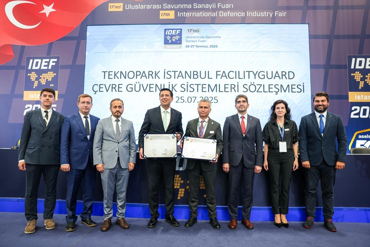 Anadolu Ajansının (AA) "Global İletişim Ortağı" olduğu 17. Uluslararası Savunma Sanayii Fuarı...