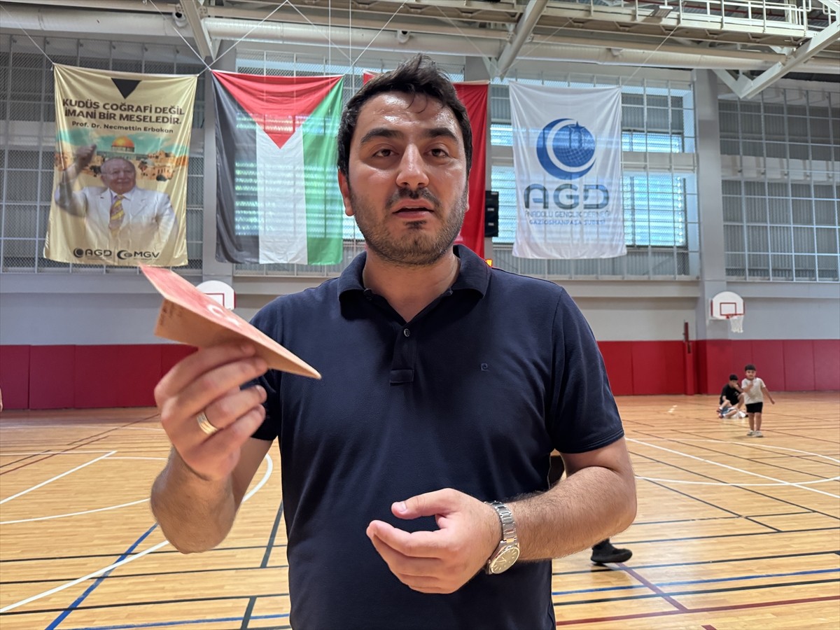 Anadolu Gençlik Derneği Gaziosmanpaşa Şubesince, çocuklarda Filistin konusunda farkındalık...