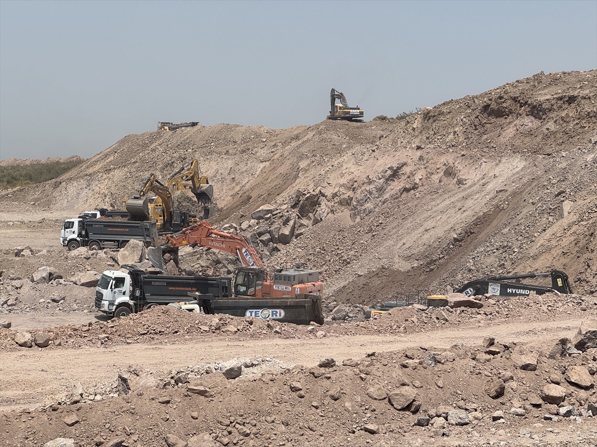 Balıkesir'in Gönen ilçesinde 8 bin dekar alanda kurulacak Tarıma Dayalı İhtisas Organize Sanayi...