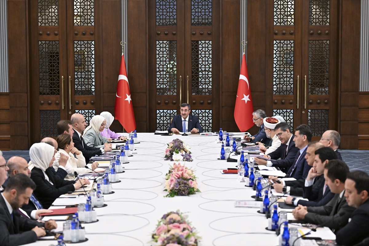 Cumhurbaşkanı Yardımcısı Cevdet Yılmaz,  Cumhurbaşkanlığı Külliyesi'ndeki Nüfus Politikaları...