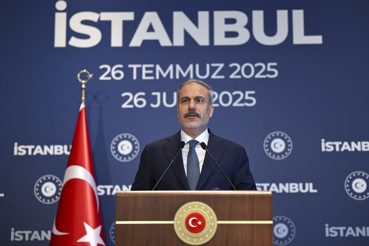 Dışişleri Bakanı Hakan Fidan, İstanbul'da bir otelde düzenlenen Balkan Barış Platformu...