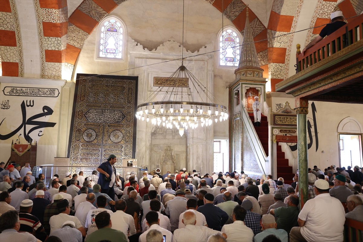 Diyanet İşleri Başkanı Ali Erbaş, Edirne'de Eski Cami'de "Geçmişe İbretle Geleceğe Ferasetle...