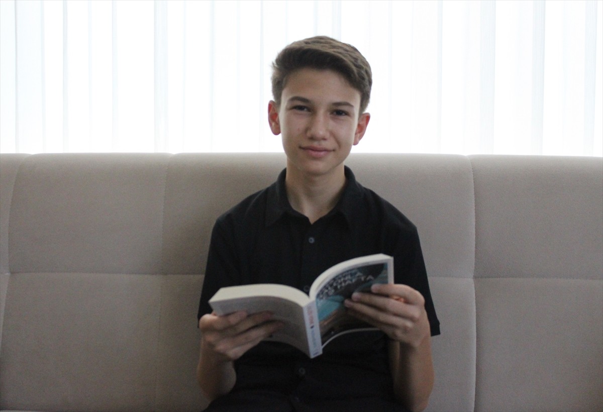 Doğa Koleji'nin Liselere Geçiş Sistemi (LGS) kapsamındaki merkezi sınavda, Isparta'dan Salih Emre...