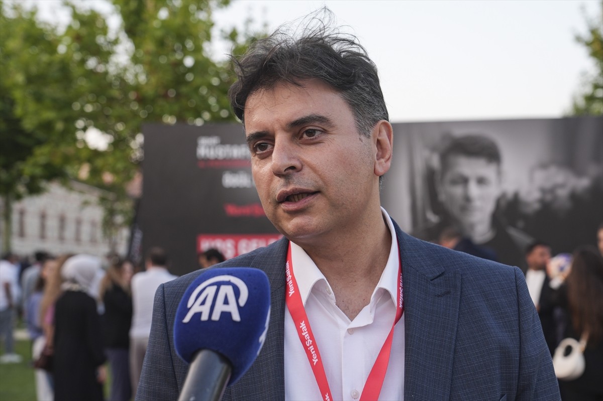 FETÖ'nün 15 Temmuz 2016'daki darbe girişimi sırasında şehit düşen Yeni Şafak foto muhabiri Mustafa...