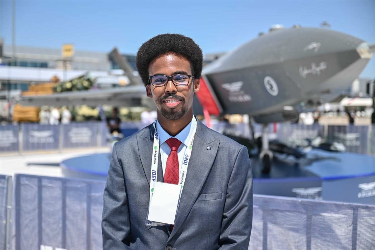 IDEF 2025, Anadolu Ajansının (AA) "Global İletişim Ortağı" olduğu, Milli Savunma Bakanlığı ev...