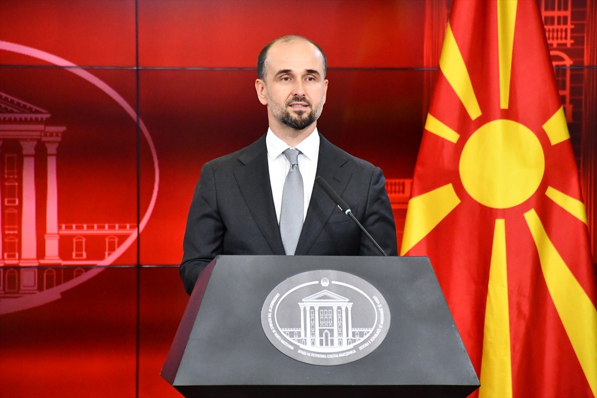 İrlanda Avrupa İşleri ve Savunma Bakanı Thomas Byrne, Kuzey Makedonya'nın başkenti Üsküp'teki...