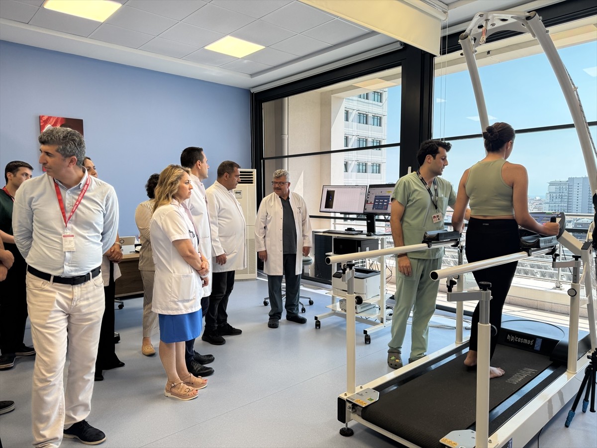 Kartal Dr. Lütfi Kırdar Şehir Hastanesi Ortopedi ve Travmatoloji Kliniği bünyesinde kurulan...