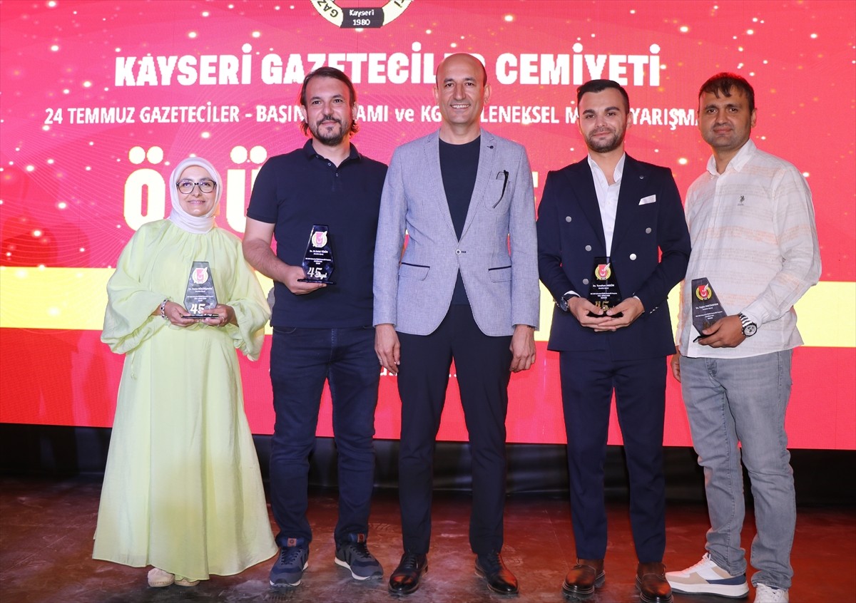 Kayseri Gazeteciler Cemiyeti (KGC) tarafından geleneksel olarak düzenlenen "Medya Yarışması"nda...