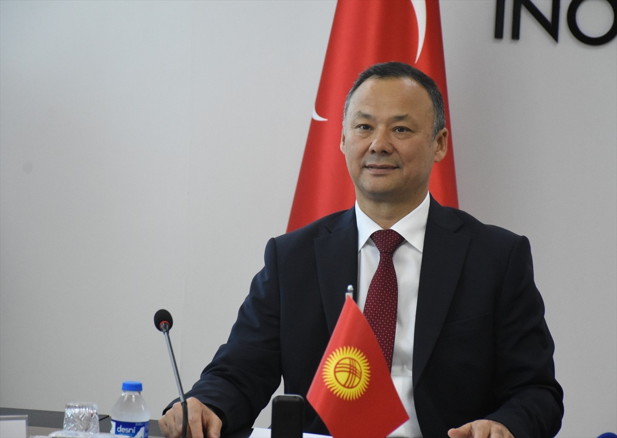 Kırgızistan tarafından ülkelerinde organ naklindeki gelişmelere katkıda bulunmaları dolayısıyla...